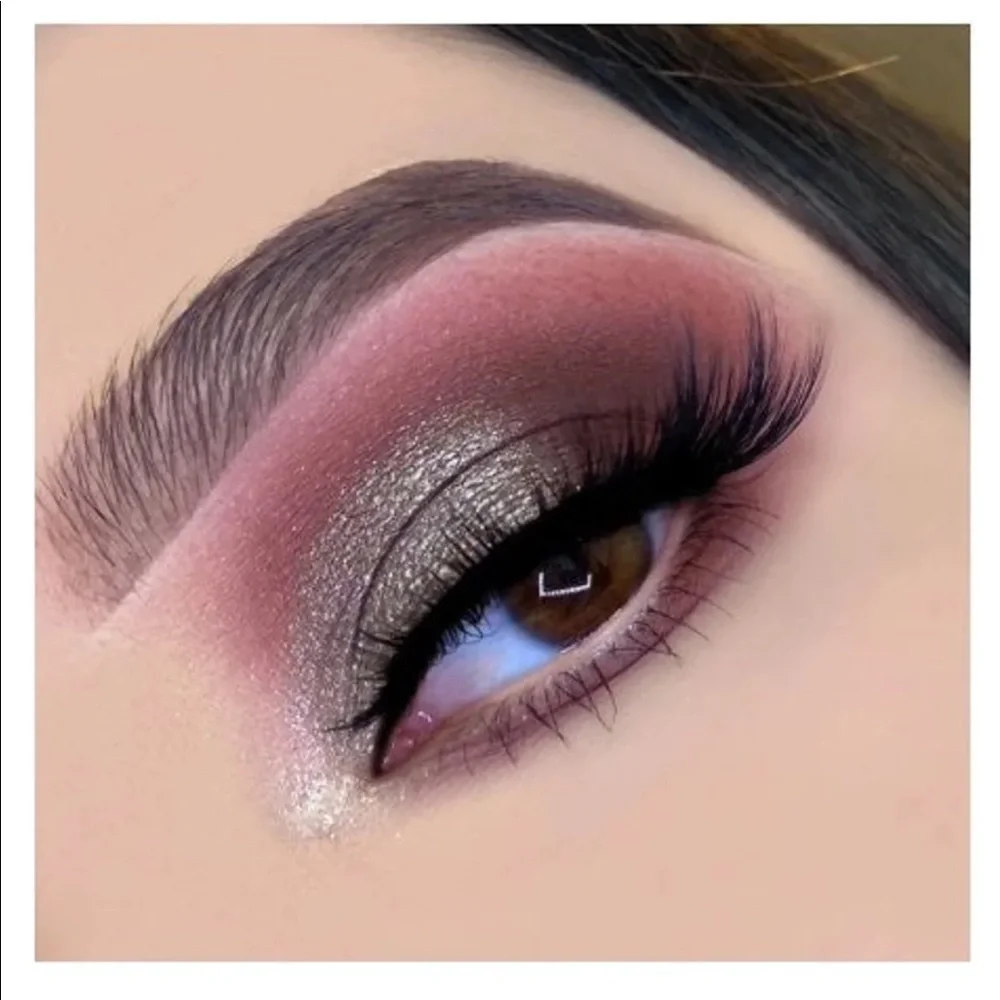 🫒 Violet Voss Cosmetics Olive You Forever Eyeshadow Palette